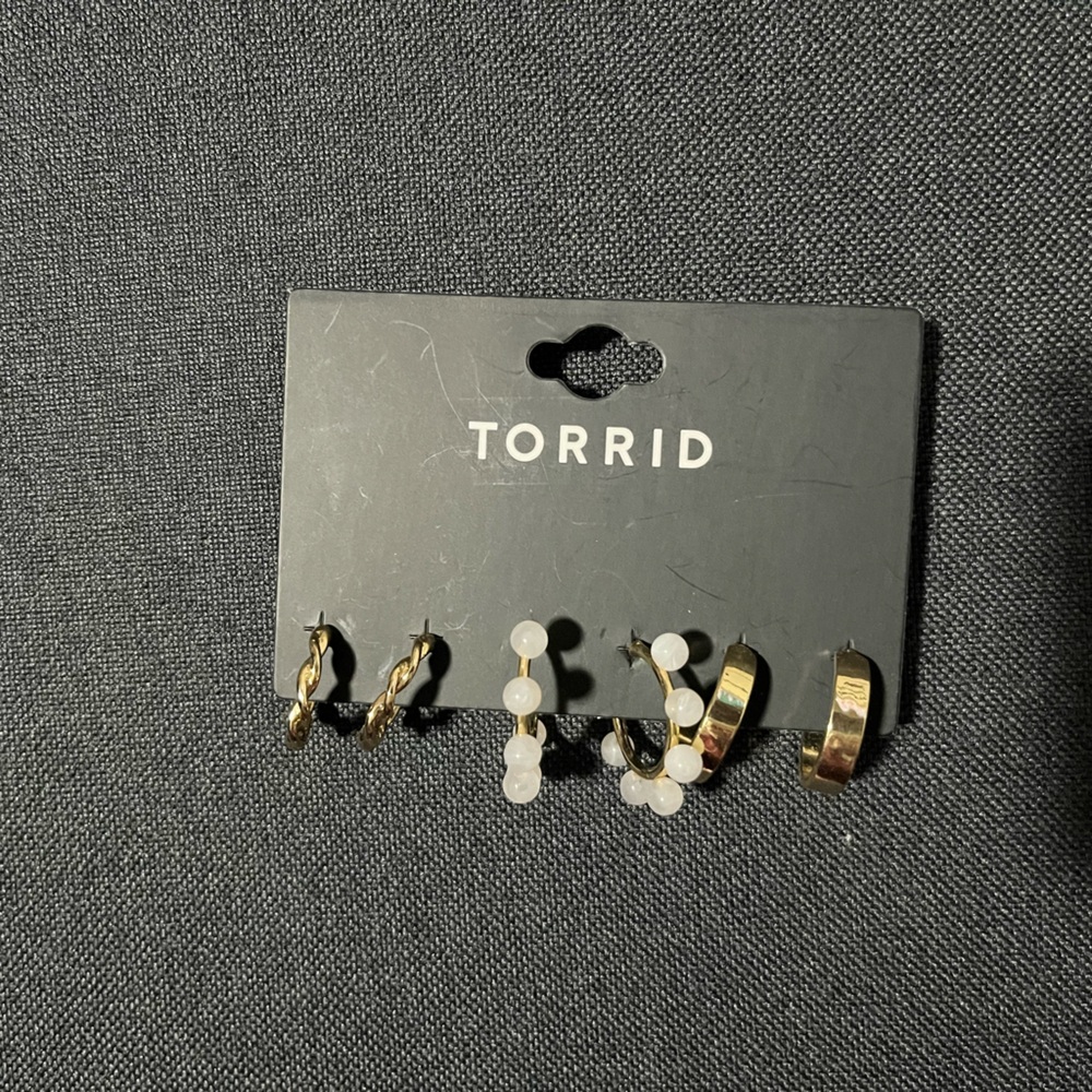 Torrid earrings 3 pack